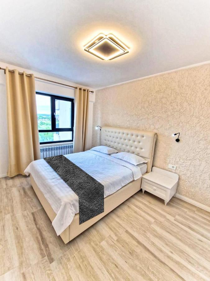 Apart Hotel Fusion Tower Iasi Exteriér fotografie